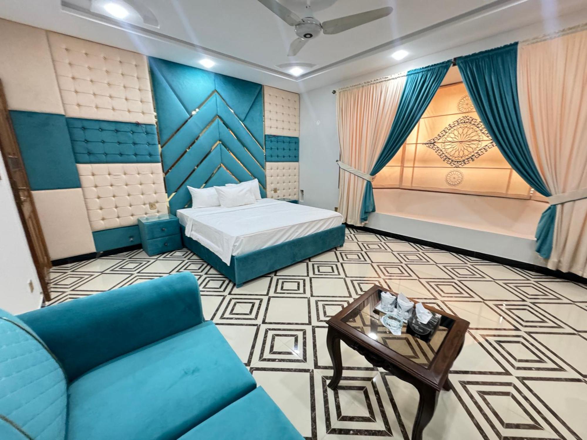 Royal Executive Inn Guest House Ісламабад Екстер'єр фото