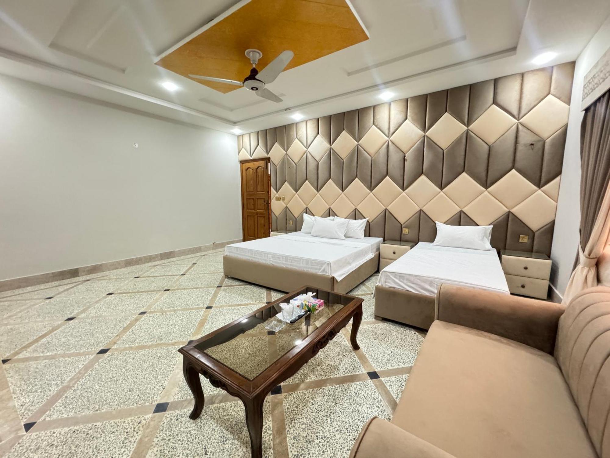 Royal Executive Inn Guest House Ісламабад Екстер'єр фото